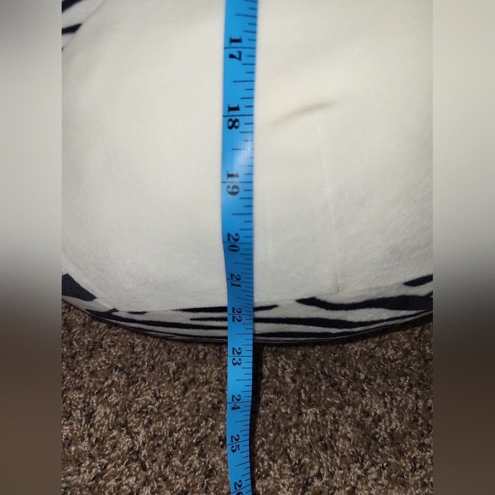 Squishmallow - Picture 7 of 9